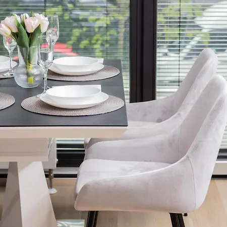 Okrzei With Balcony & Parking Seaside By Renters Sopot