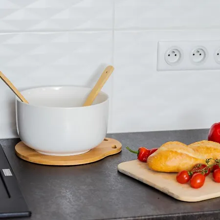 Okrzei With Balcony & Parking Seaside By Renters