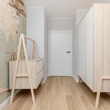 Hotel Okrzei With Balcony & Parking Seaside By Renters